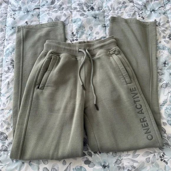 Oner Active Classic Lounge Straight Leg Sweatpants - Picture 4 of 8